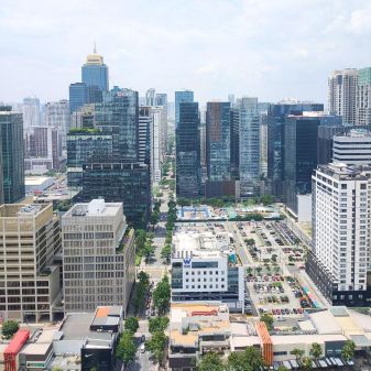 West Gallery Place 2 Bedroom corner Unit at 123 Sqm Floor Area