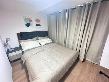 1 Bedroom Unit in The Rise Condo by Shang for Rent
