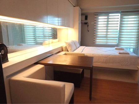 Fully Furnished Studio Unit at The Grove by Rockwell for Rent