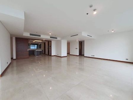 Semi Furnished 3BR Unit For Lease in Two Roxas Triangle