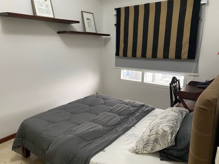 Fully Furnished 1BR at The Columns Legazpi for Rent 
