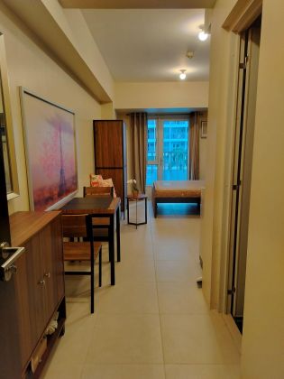 Studio Fully Furnished with Balcony unit for Rent in Avida Towers