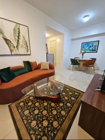 Fully Furnished 2 Bedroom with Balcony in Makati Bel Air