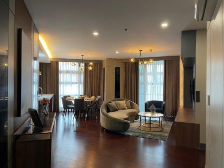 Elegant Two Bedroom 2BR in Garden Towers Ayala Makati