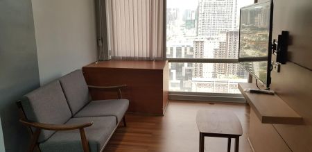 Fully Furnished 1 Bedroom at F1 Hotel Manila BGC