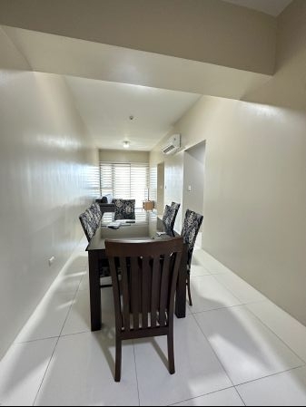 Well Maintained 2 Bedroom Unit in Uptown Ritz  BGC