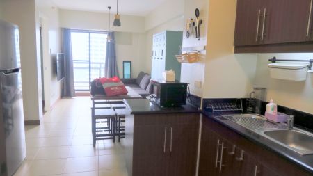 Flair 2 Bedroom Furnished Parking