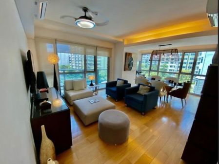Fully Furnished 2 Bedroom Unit at One Serendra for Rent