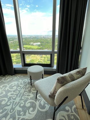 For Rent 2 Bedroom Fully Furnished in One McKinley Place Bgc