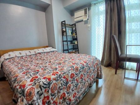Your Urban Home Fully Furnished 1BR Solinea