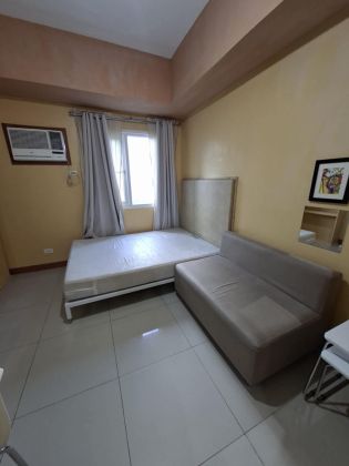 Furnished Studio in Ayala Makati Cbd