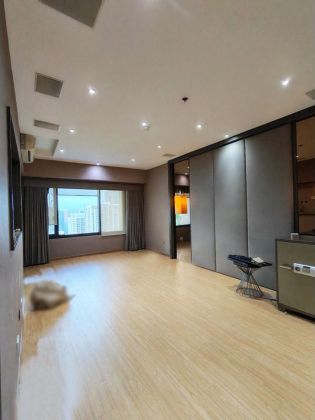 Arya Residences 3 Bedroom Semi Furnished Unit