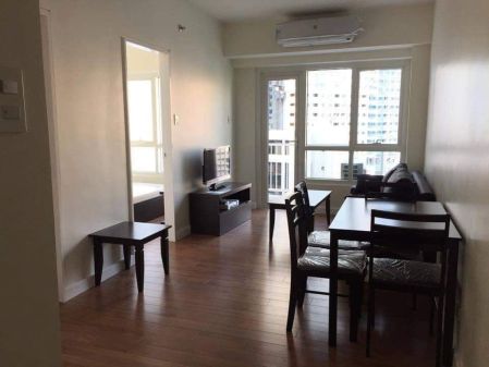 Fully Furnished 2 Bedroom for Rent in the Grand Midori Makati