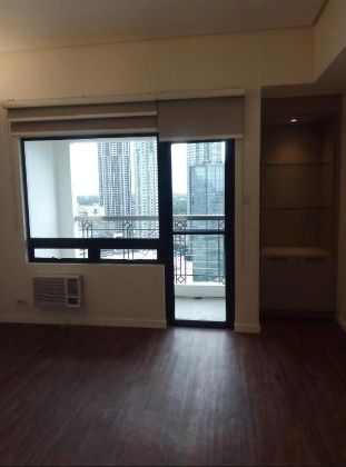 Unfurnished 2 Bedroom Unit at BSA Tower for Rent