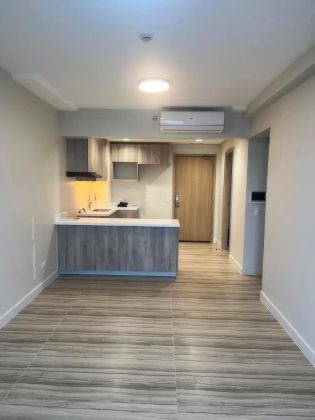 Semi Furnished 2 Bedroom Unit at Maple at Verdant Towers