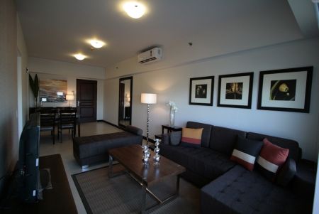 Two Serendra 1 Bedroom for Rent with Parking
