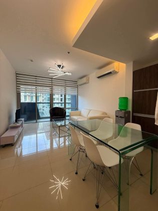 Fully Furnished 2BR Unit with Balcony 