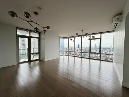 3BR Unit for Rent at Proscenium Sakura