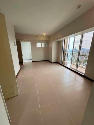 Unfurnished 2 Bedroom Unit at The Oriana for Rent