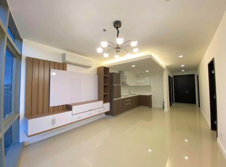 Semi Furnished 2 Bedroom Unit at East Gallery Place for Rent