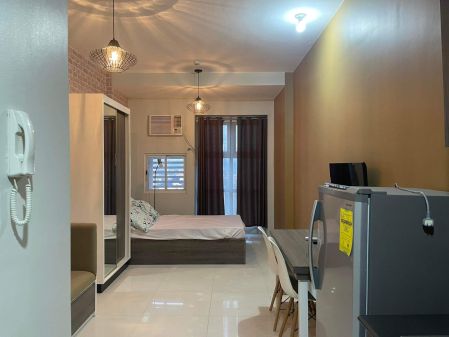 Fully Furnished Studio Unit in Wil tower beside ABS CBN
