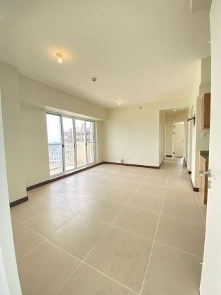Unfurnished 3 Bedroom Unit at Fairlane Residences for Rent
