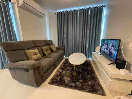 Fully Furnished 1 Bedroom Unit at Park Avenue for Rent