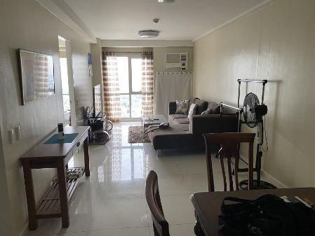 Newly Furnished 1 Bedroom Unit at The Senta for Rent