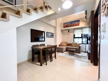 For Rent 2BR Loft in The Fort Residences BGC Taguig TFRX022