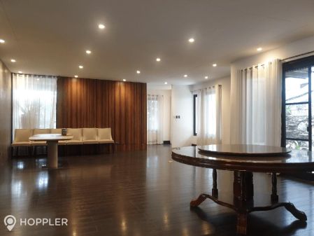 5BR House for Rent in Dasmarinas Village Makati