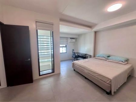 1 Bedroom Furnished for Rent in the Fort Residences