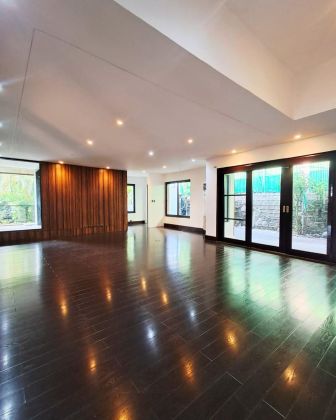 7 Bedrooms House with Pool in Dasmarinas Village Makati  