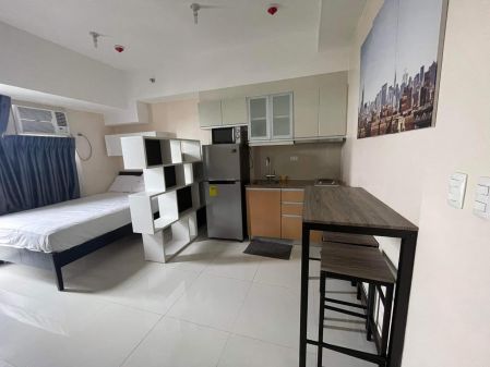 Fully Furnished Studio for Rent at the Viceroy Residences Taguig