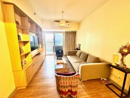 Two Maridien 1BR for Rent 69 Sqm Partially Furnished P65 000 Per