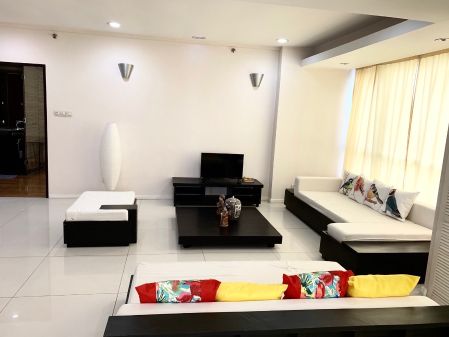 Fully Furnished 2BR for Rent in Kensington Place Taguig