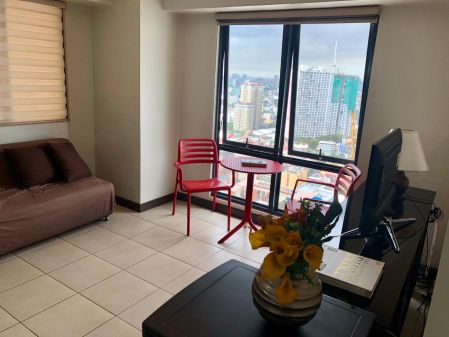 3BR Condo for Rent at the Flair Towers South