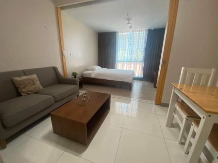 Fully Furnished 1 Bedroom for Rent in One Uptown Residence BGC