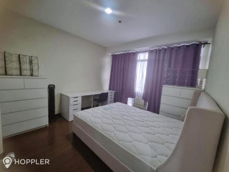 2BR Condo for Rent in The Gramercy Residences Poblacion Makati