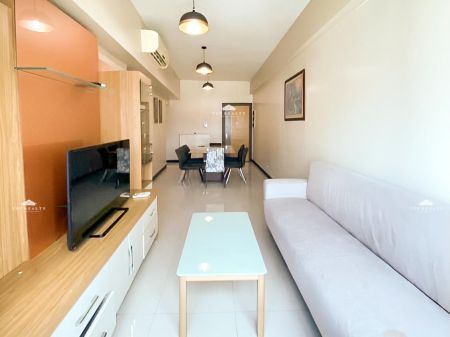 8 Forbestown Road 2BR Condo for Rent Bgc Fort Bonifacio Taguig