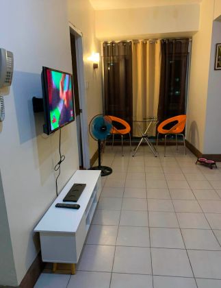 1BR for Rent at Forbeswood Parklane