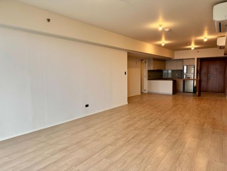 2 Bedroom Unit Semi Furnished in Shang Residences at Wack Wack
