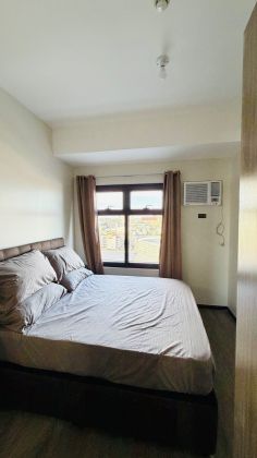 Fully Furnished 1 Bedroom with Balcony with City Port View