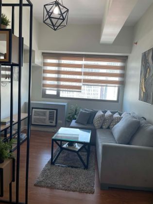 Fully Furnished 1 Bedroom Unit for Lease at Eton Tower Makati