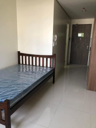 Torre 3 Furnished Studio Unit for Rent