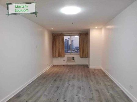 SF 2BR Condo for rent in West of Ayala