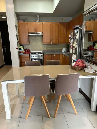 2 Bedroom for Rent in Fairways Tower