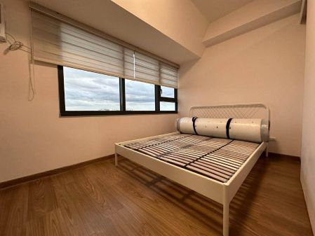 Furnished 1 Bedroom for Rent in the Rise Makati City