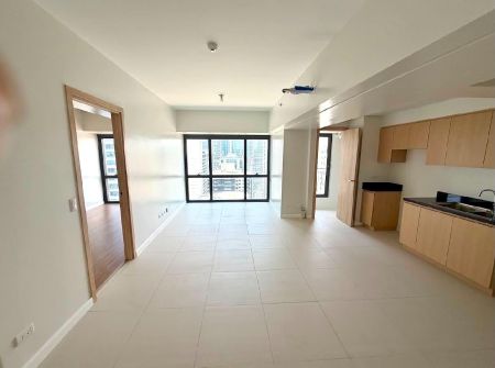 Brand New the Gentry Residences Makati 1BR with Parking