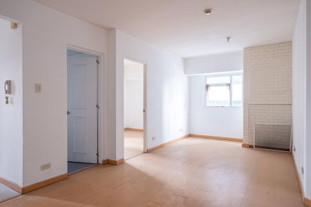 Unfurnished 1 Bedroom Unit for Rent in One Gateway Place 