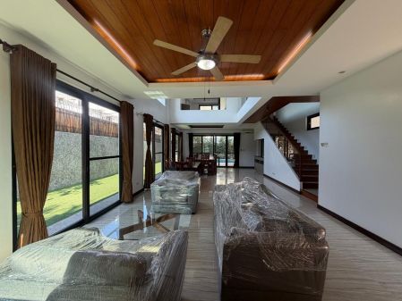 7BR Modern House and Lot with Pool for Rent at Merville Park